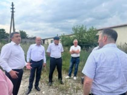 Выезды в муниципальные районы по строящимся объектам.