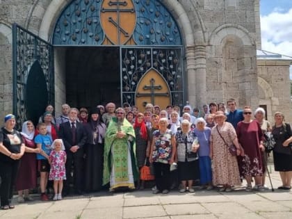 Настоятель храма провел первое занятие социального проекта