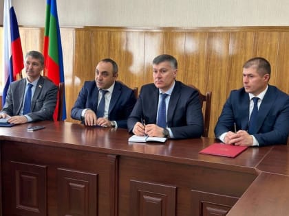 В КГО прошла встреча с руководителем регионального исполнительного комитета Карачаево-Черкесского регионального отделения партии «ЕДИНАЯ РОССИЯ» Русланом Джамбаевым 