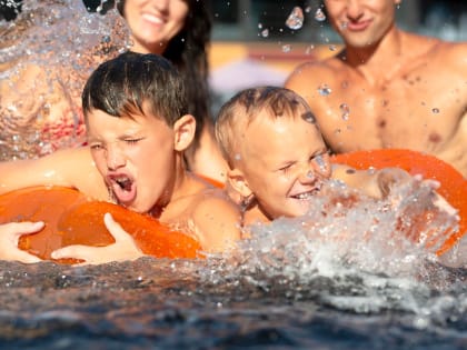 Безопасность в аквапарках: советы врача
