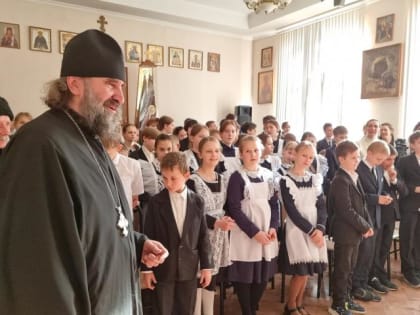 День матери-казачки отпраздновали в Православной гимназии Кисловодска