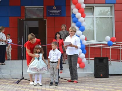 МФЦ и детский сад на 150 мест открыли в ЛНР при шефской помощи Карачаево-Черкесии