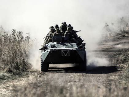 Как у Гитлера перед капитуляцией. Полный капут: руководство ВСУ отказалось выполнять приказы Зеленского. Между тем Зеленский отказал Залужному в выводе войск из Авдеевки. Он потреб