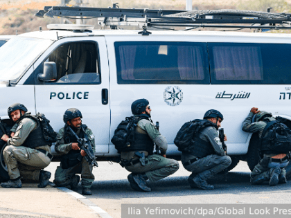 В США рассказали, как ХАМАС удалось обмануть Израиль. ХАМАС ударил по аэропорту Бен-Гурион в Тель-Авиве. На месте фестиваля на юге Израиля нашли 260 тел погибших