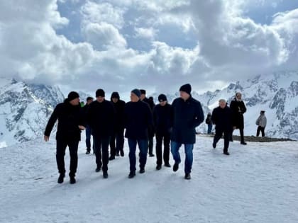 Более 1 км новых горнолыжных трасс откроют в Домбае к 2024 году