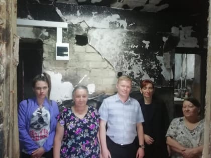 Александр Лесовой, помощник депутата-коммуниста Госдумы РФ Анатолия Бифова и Мухаджир Мешезов, помощник депутата-коммуниста Народного Собрания КЧР Сергей Ласкова встретились с жиль