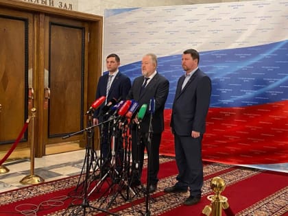 Сергей Обухов: «Даже Гагарина приветствовали на Мавзолее. Драпировать его во время государственных торжеств неприемлемо»