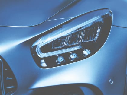 Продажи легковых автомобилей в России в мае выросли в 2,6 раза