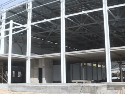 Готовность Ледового дворца в Карачаевске — 58%, — Глава Карачаево-Черкесии Рашид Темрезов