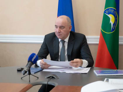 Глава КЧР Рашид Темрезов поздравил православных верующих с Рождеством Христовым