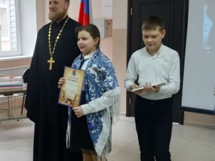 Настоятель посетил школьные казачьи игры