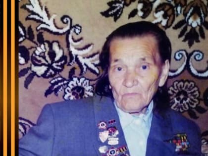 Глава КЧР Рашид Темрезов поздравил со 101- ним юбилеем ветерана Великой Отечественной войны Наталью Нарожную