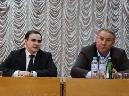 Министр по делам молодежи КЧР Ибрагим Тоторкулов рассказал молодежи Прикубанского района о возможностях самореализации