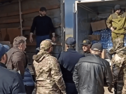 По поручению Рашида Темрезова мэр КГО и главы Карачаевского и Прикубанского районов встретились с военнослужащими из Карачаево-Черкесии в зоне проведения СВО