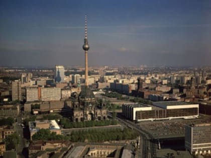 Первое государство немецких рабочих и крестьян