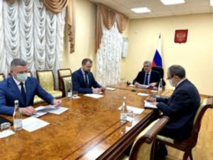 Вопросы гуманитарной и технической помощи участникам СВО обсудили в Аппарате полпреда Президента РФ в СКФО