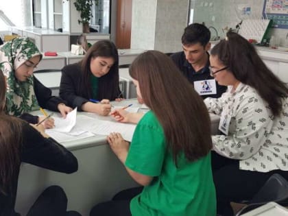 В КЧГУ прошел студенческий научно-познавательный Квест кружков