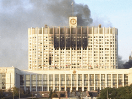 Митинг в память защитников Конституции СССР