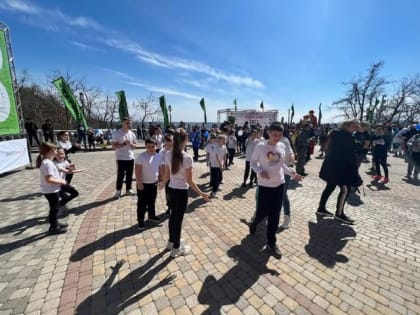 Молодежь Пятигорской епархии вновь участвовала в благотворительном забеге