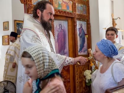 Архиепископ Феофилакт возглавил престольные торжества в храме села Сунжа