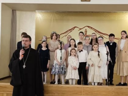 В Пятигорске провели пасхальный фестиваль воскресных школ