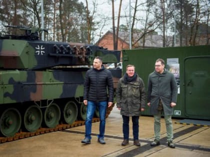 Генерал заявил о козыре России, способном переломить ход СВО. Оборона ВСУ будет подавлена мгновенно. Между тем Леопарды-2 уже на Украине: Их бросят на захват Кременной Натовцы в сп