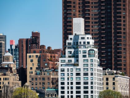 Актриса Эми Шумер продает пентхаус в Нью-Йорке за 15 миллионов долларов