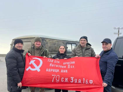 Марат Урусов, ветеран СВО, хирург, депутат Народного Собрания (Парламента) Карачаево-Черкесской Республики вместе со своим коллегой, детским травматологом Теймуразом Камурзаевым от
