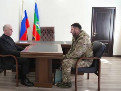 Глава Карачаево-Черкесии Рашид Темрезов совершил рабочую поездку в Малокарачаевский район