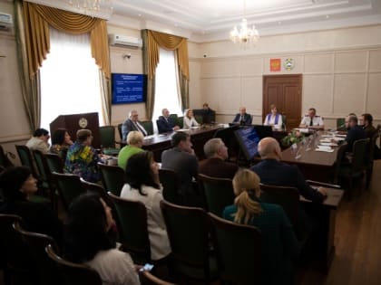 В Карачаево-Черкесии прошло заседание противоэпидемической комиссии при Правительстве республики