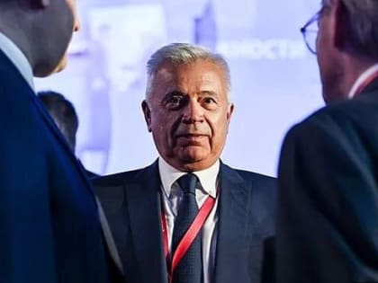 Российские миллиардеры стремительно богатеют на войне. Ультиматум Путина и Кремля: олигархи будут помогать СВО или лишатся своего бизнеса. Перемены коснутся и чиновников. Путин раз