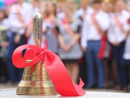 Поздравление Главы Карачаево-Черкесии Рашида Темрезова с Днем знаний