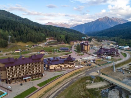 На курорте Архыз появится первая канатная дорога с кабинами с прозрачным полом