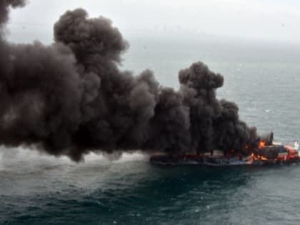 Робкие США проигрывают войну хуситам, для Израиля ситуация критическая. Между тем под США закипает 