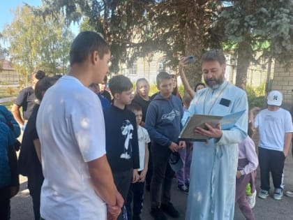 Беседу и поездку посвятили воспоминанию о подвиге предков