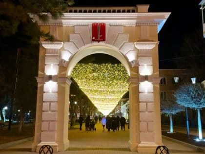 Мэр Черкесска Алексей Баскаев поздравил жителей столицы республики с Новым годом