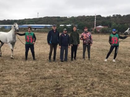 Команда Пятигорской епархии стала призером краевого чемпионата по дистанционным конным пробегам