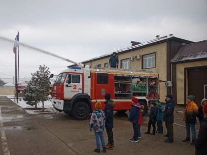 Состоялся День открытых дверей в пожарно-спасательной части города Черкесска