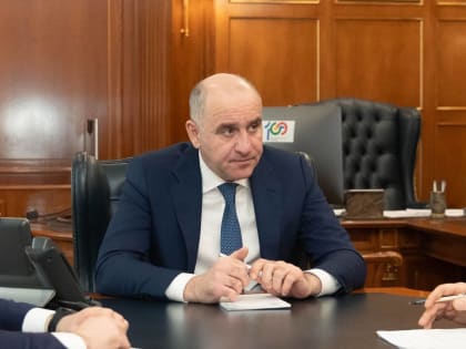 Состоялось рабочее совещание Главы Карачаево-Черкесской Республики Рашида Темрезова  с Муратом Аргуновым и Маратом Урусовым