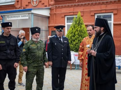 Архиепископ Феофилакт помолился у Моздокской иконы Божией Матери