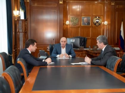 По решению Рашида Темрезова сумма единовременной выплаты контрактникам региона будет увеличена до 1,5 млн. рублей