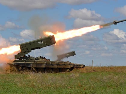 Три котла. "Накаты" на Запорожском фронте. Русский десант под Херсоном. Контратаки под Купянском. Бандеровцев будут загонять в огневые мешки боевыми роботами