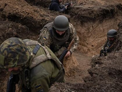 ФРОНТОВЫЕ ВЕСТИ: Авдеевского коксохима больше нет. Польского наемника пленили под Крынками. Танковая атака в Запорожской области и др.