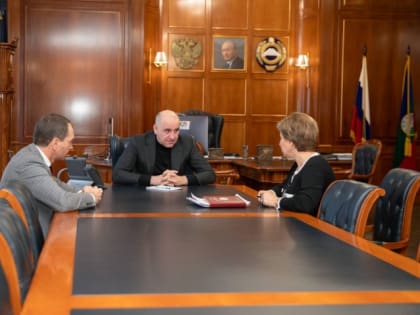 Планы по развитию образовательной системы Карачаево-Черкесии обсудил Рашид Темрезов с членами Правительства республики