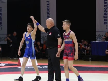 Борец-классик из КЧР Ислам Шанов поборется за медали первенства Европы