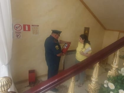 Сотрудники МЧС провели профилактические мероприятия на объектах проведения выпускных вечеров