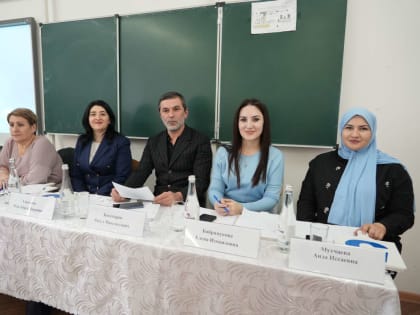 В университете в рамках работы Координационного центра КЧГУ прошла интеллектуальная игра-семинар «30 лет Конституции России – проверь себя»