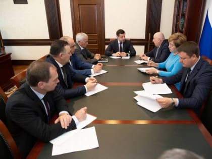 Председатель Правительства КЧР Мурат Аргунов провел совещание с заместителями