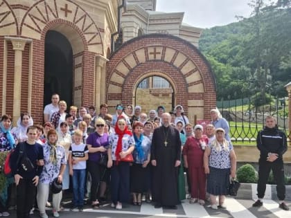 Гости из КБР побывали в монастырях и у святынь Кавказских Минеральных Вод