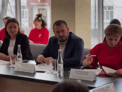 Заседание Регионального координационного совета по взаимодействию с Общероссийским общественно-государственным движением детей и молодежи Движением Первых